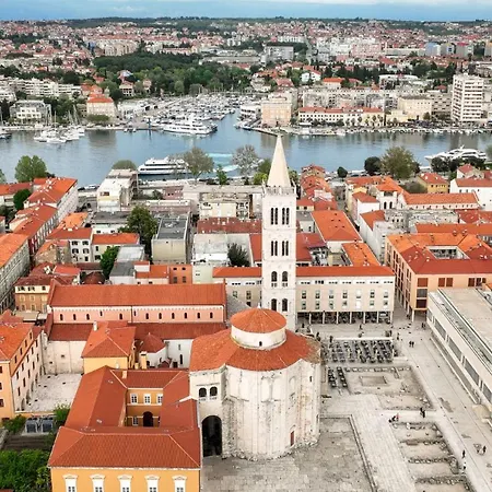 Liberta Studio Apartment In Zadar Old City Center Exterior photo